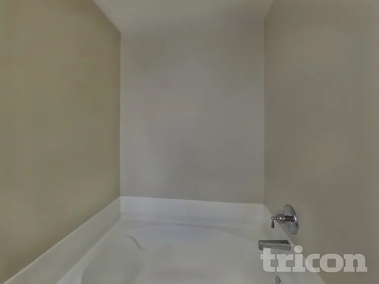 6245 Monteo Dr — Photo 9