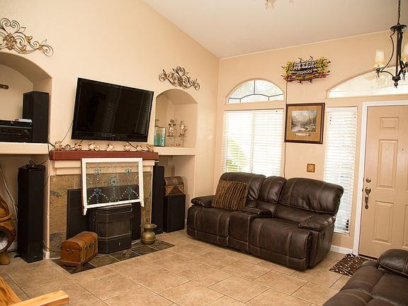 5th image of 4652 Sunnyway Dr