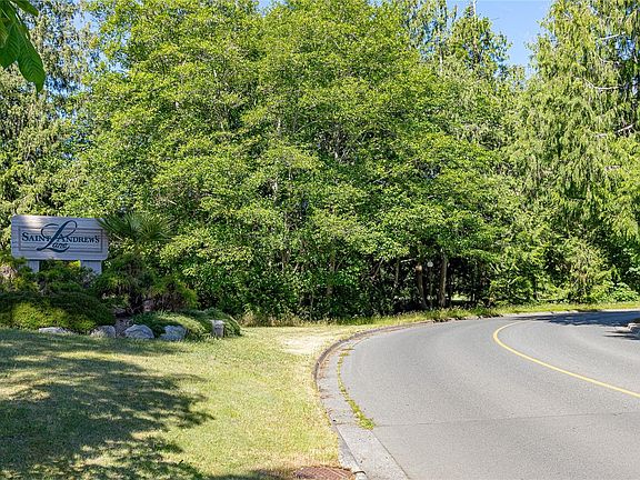 3rd image of 902 Lakes Blvd