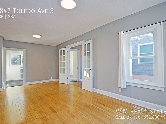 5th image of 2847 Toledo Ave S