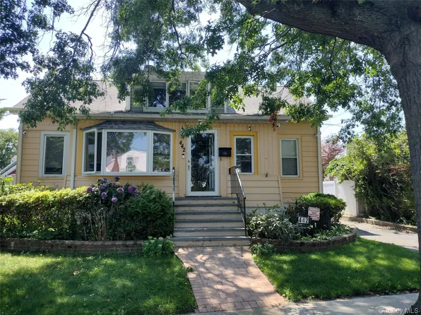 442 Cedar Street, Uniondale, NY 11553