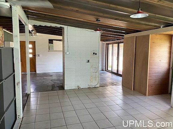 5th image of 120 N 10th St