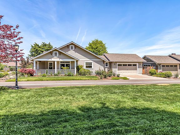 3rd image of 960 Klippel Dr