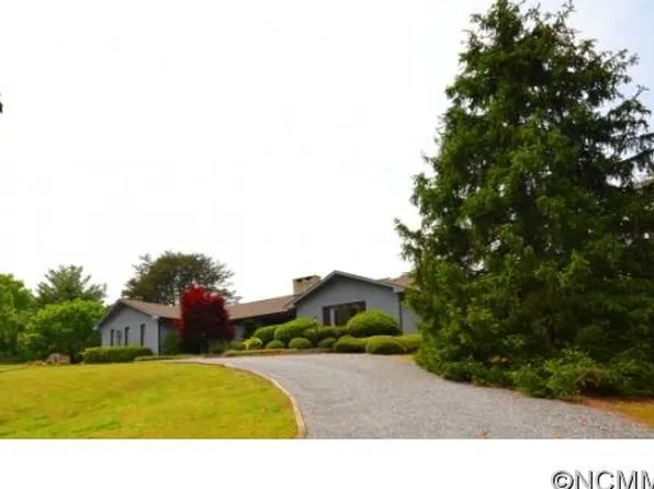 91 Hooper Creek Rd, Tryon, NC 28782