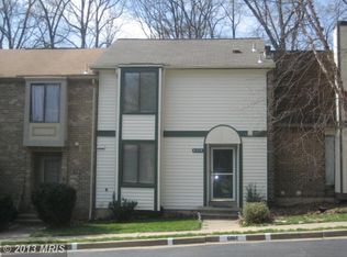 6014 Forrest Hollow Ln, Springfield, VA 22152