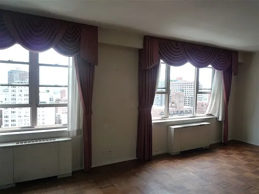 Sold by Curtin Realty Group | media 3