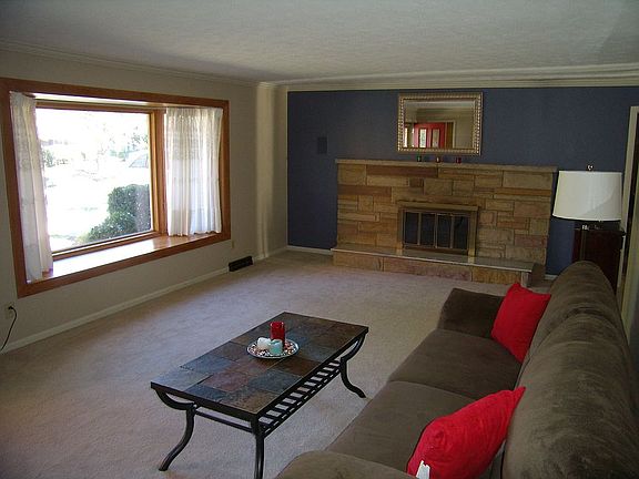 2nd image of 2234 Cherry Oak Dr