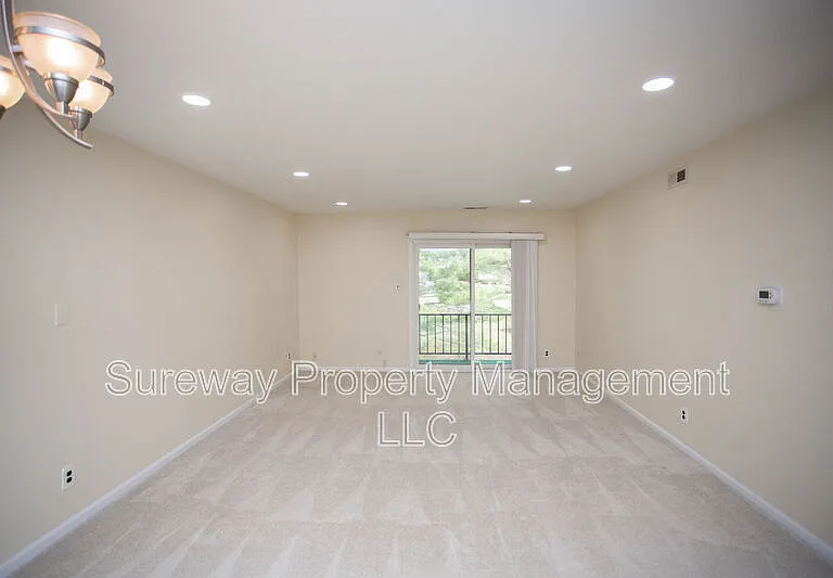 528B Willow Turn — Photo 7