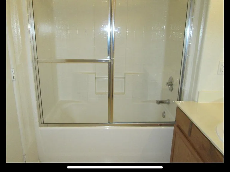 9303 Gilcrease Ave — Photo 10