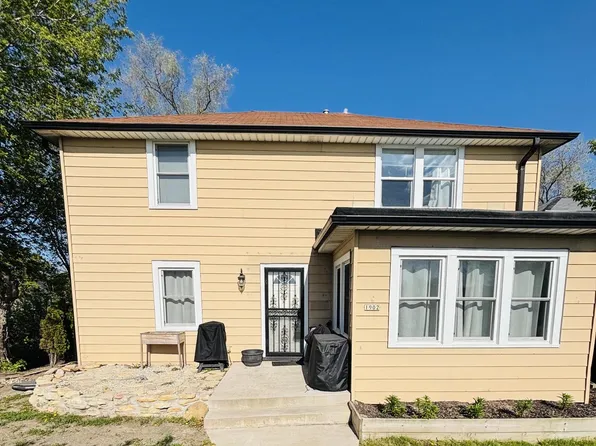 1902 S 76th STREET, West Allis, WI 53219