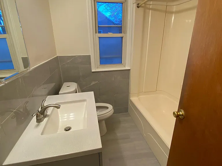 5696 Nightingale St — Photo 5