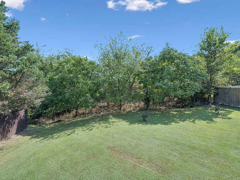 7952 Oakfield Grv — Photo 45