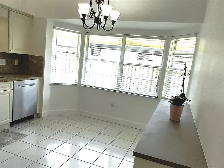 3277 NW 123rd Ave — Photo 27