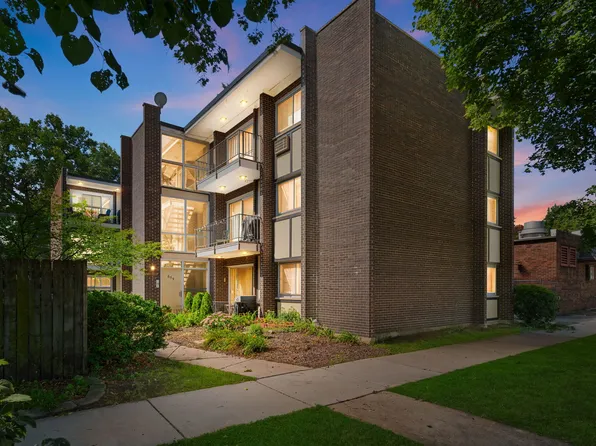 653 South Blvd APT 101S, Oak Park, IL 60302