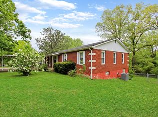 408 Natcor Dr, Dover, TN 37058