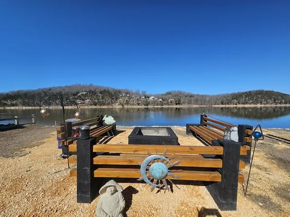 451 S River Front Dr Lot 69-A/B, Clifton, TN 38425