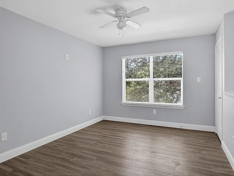 404-414 Fulton St. — Photo 14