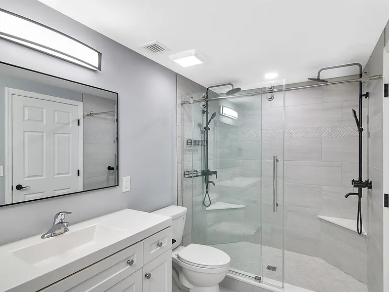 12624 Woodmill Dr — Photo 11