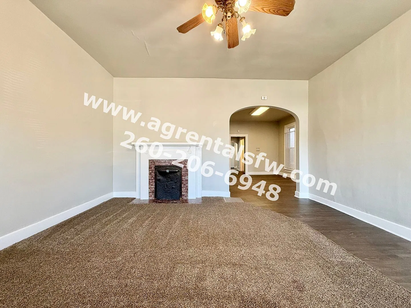 1308 Marion St — Photo 3