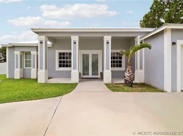 6216 NW West Deville Cir, Port Saint Lucie, FL 34986