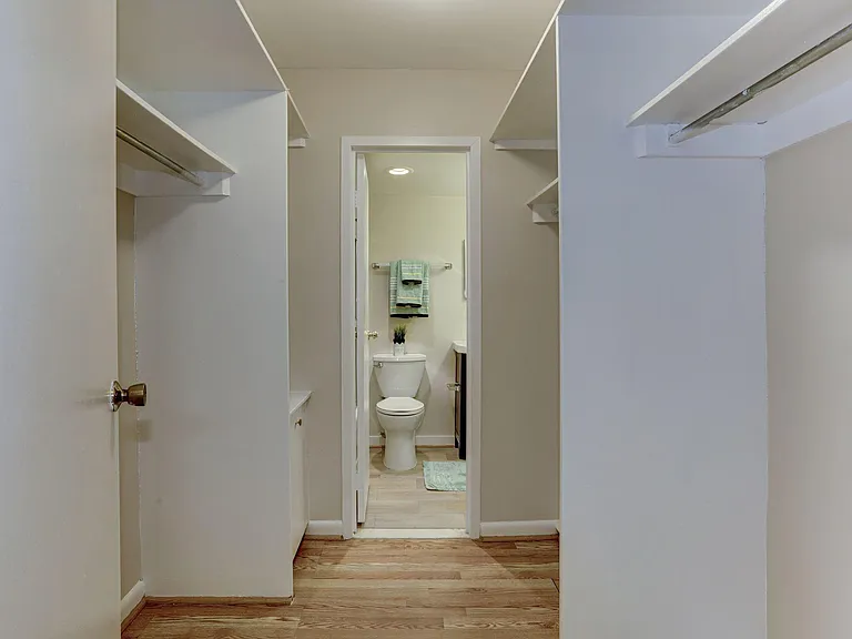 950 25th St NW #723-N — Photo 13