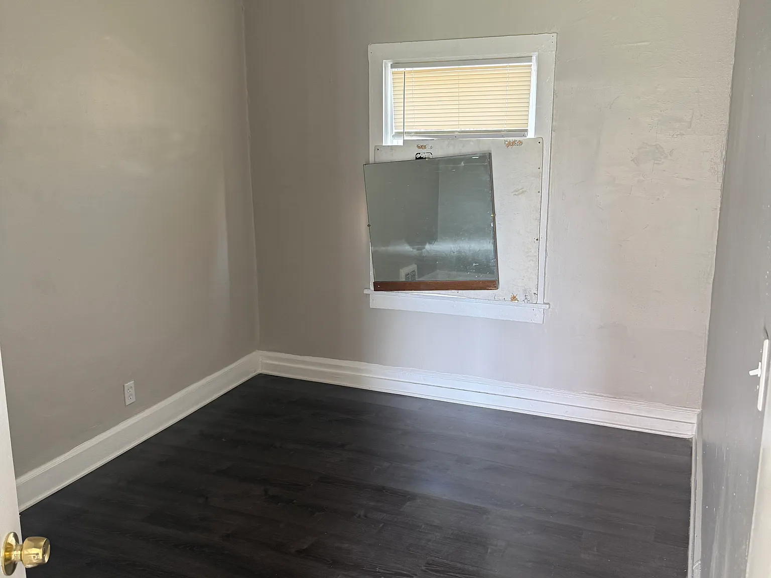2 bed, 775 sqft, $1,000 — Photo 2