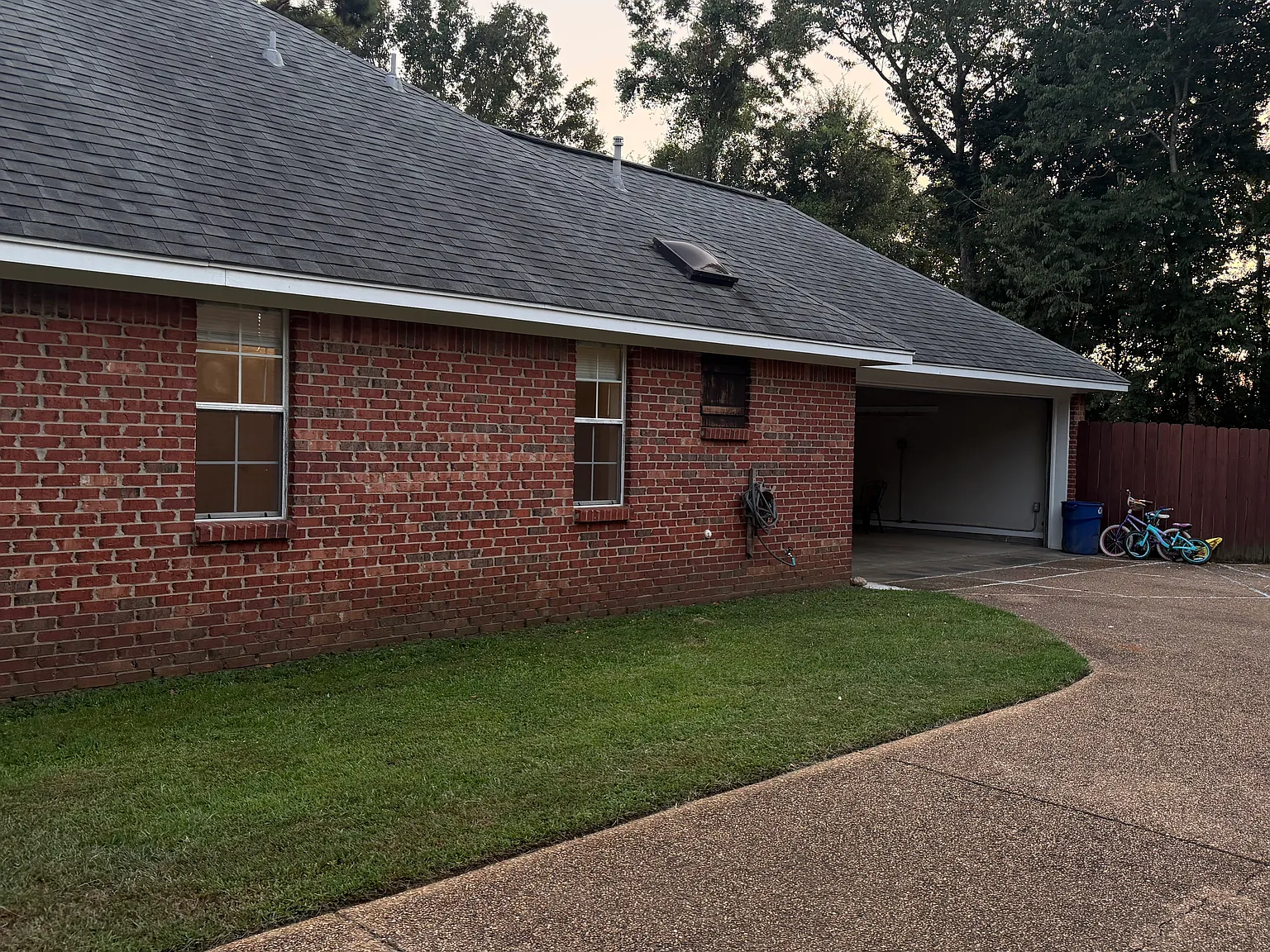 3 bed, 1705 sqft, $2,650 — Photo 2