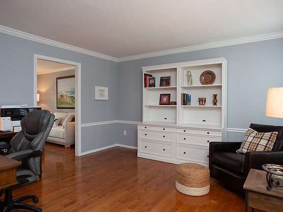 4th image of 1229 Du Motier Dr