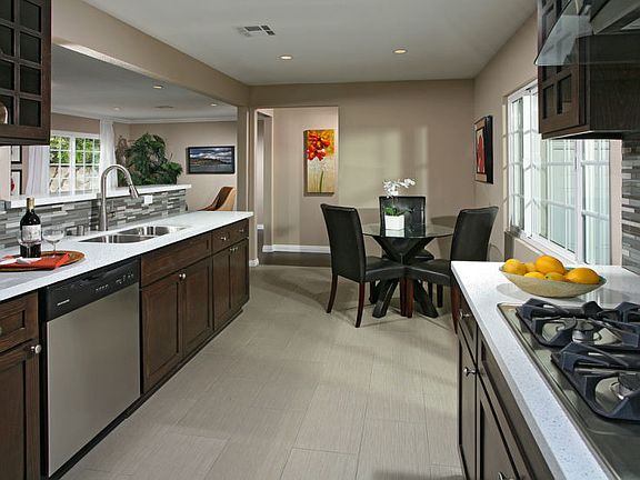 3rd image of 8487 Remmet Ave