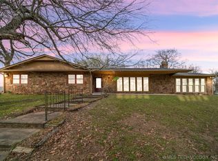 20505 S 4092nd Rd, Claremore, OK 74019