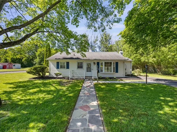 328 W High St, Geneva, NY 14456