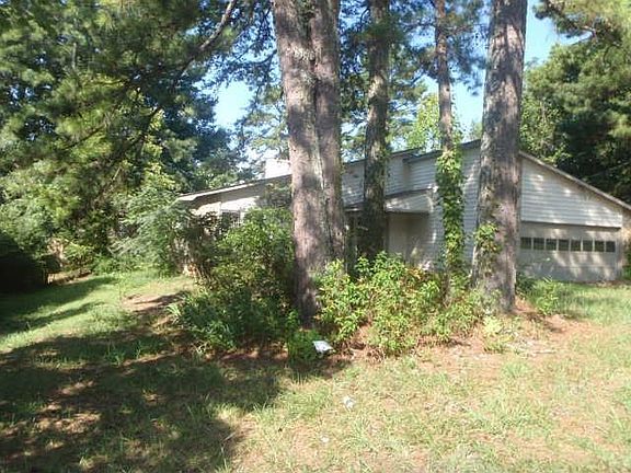 3rd image of 1334 Country Downs Dr