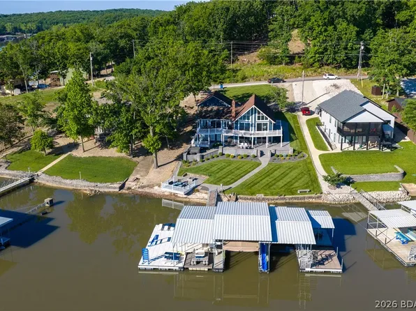 310 Chimney Cove Cir, Sunrise Beach, MO 65079