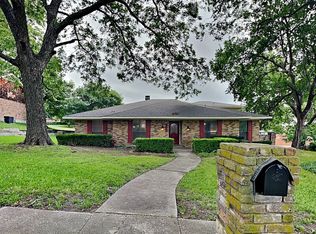 205 Woodpark Ln, Rockwall, TX 75087