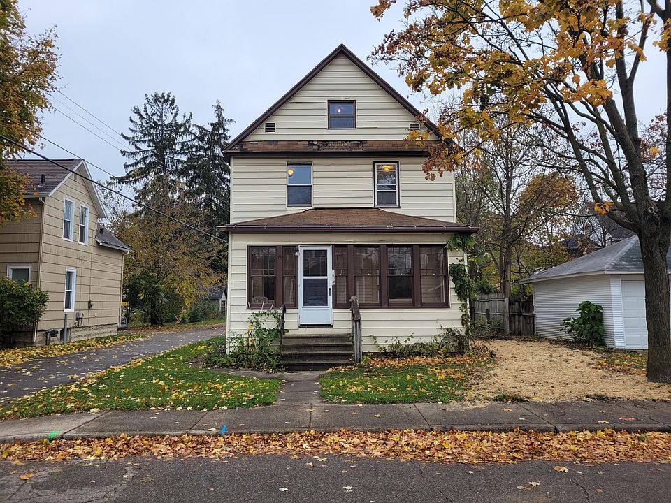 1st image of 1512 Race St