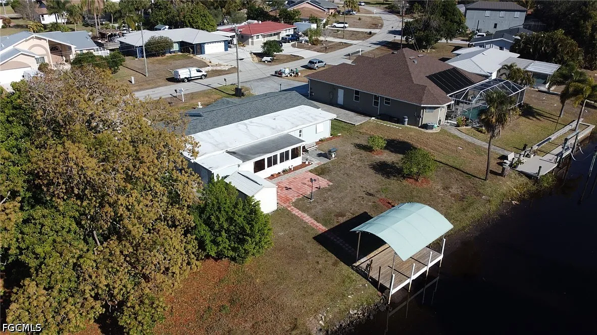 3 bed, 2.0 bath, 1790 sqft, $2,500 — Photo 3