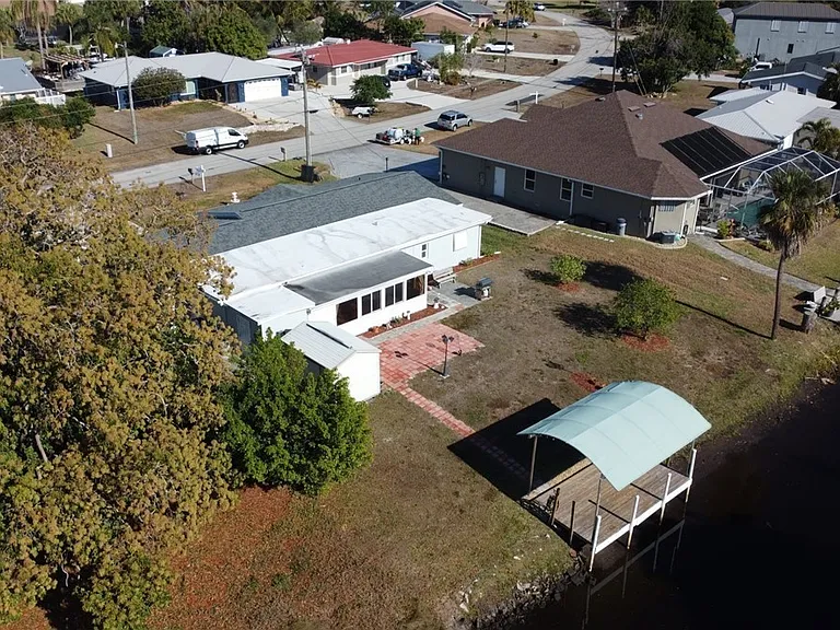 1930 Indian Creek Dr — Photo 3