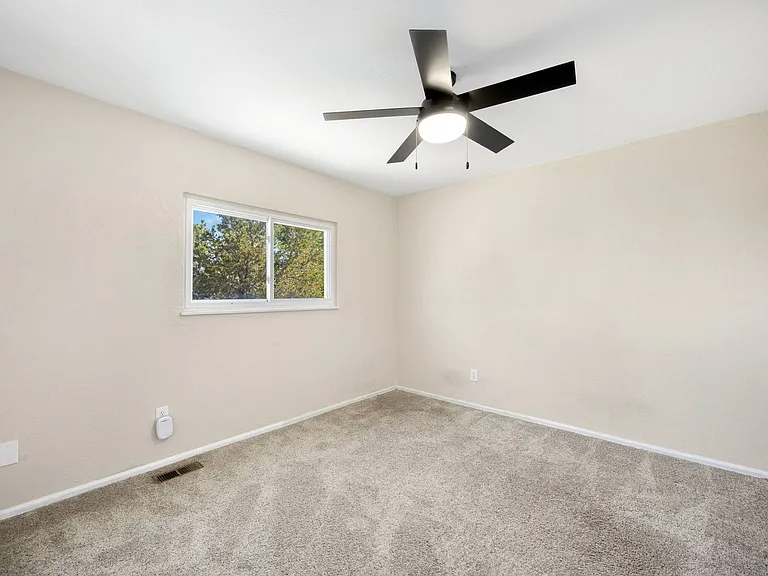 21205 E Ida Ave — Photo 10