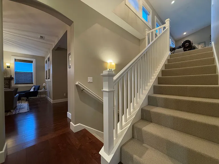 251 San Pedro Ave — Photo 35