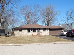 N66W24048 Champeny Rd, Sussex, WI 53089