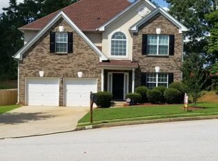 1284 Dresden Cir, Hampton, GA 30228