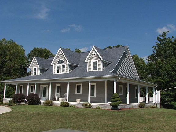 2nd image of 678 N Deer Lake Dr