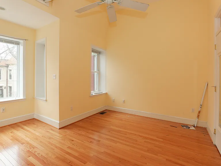 154 Thomas St NW #1 — Photo 9