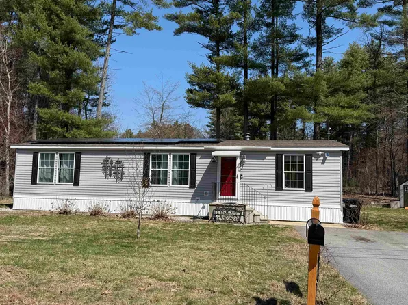 4 Ponderosa Avenue, Nashua, NH 03062