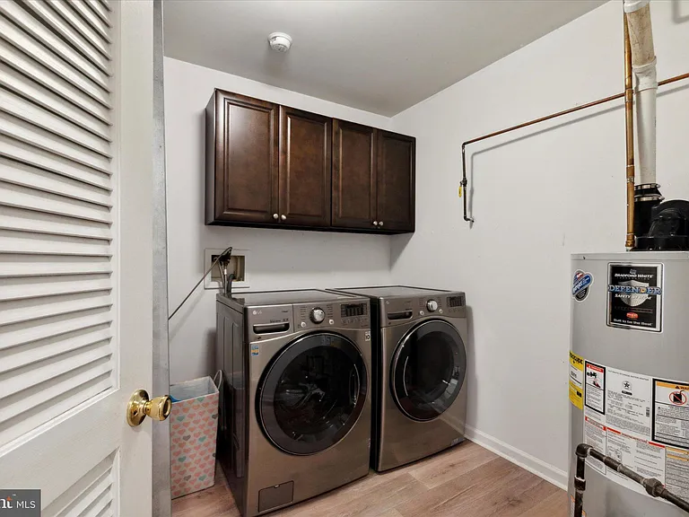 535 Gerhard St #1 — Photo 13