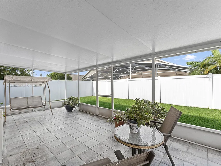 12364 Arlington Park Ln — Photo 23