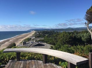 17 Ocean Crest Rd, Gleneden Beach, OR 97388
