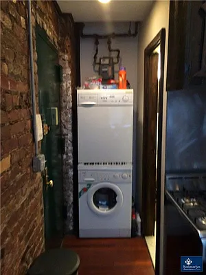 Rented by Sommerlyn Associates | media 13