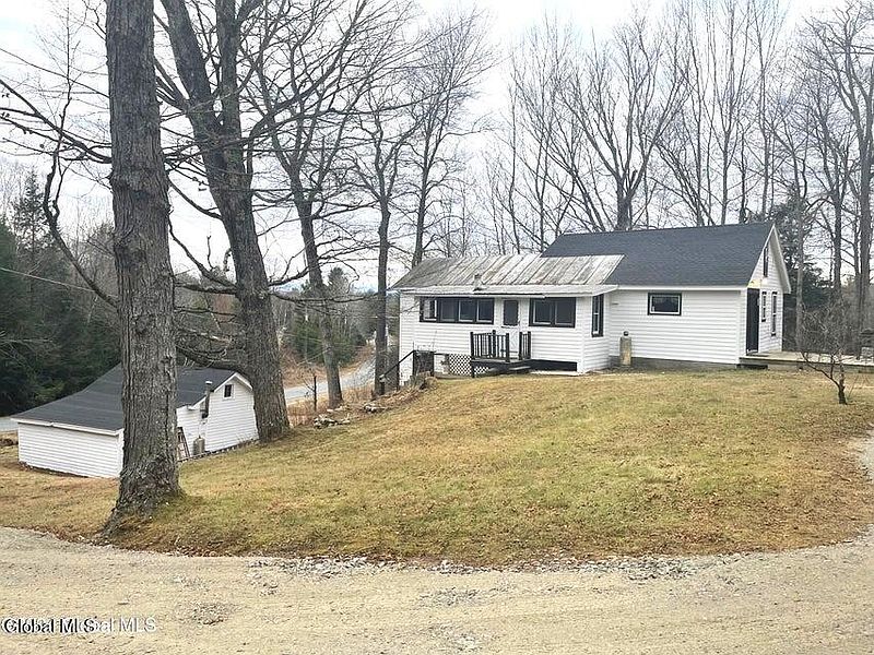 2nd image of 261 Fox Hill Road