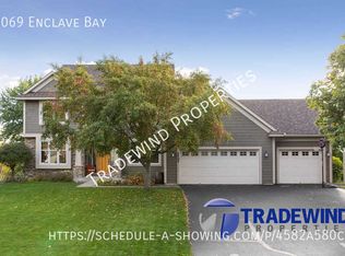 8069 Enclave Bay, Woodbury, MN 55125